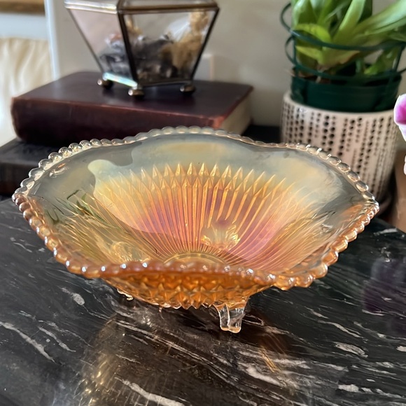 Vintage Jeannette Glass Anniversary Iridescent Footed Marigold Carnival Bowl - Picture 9 of 12